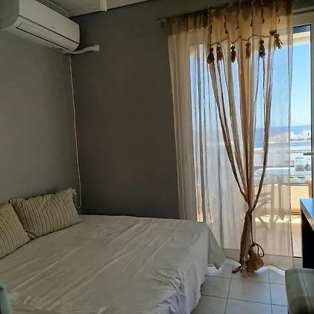 Seaview In *